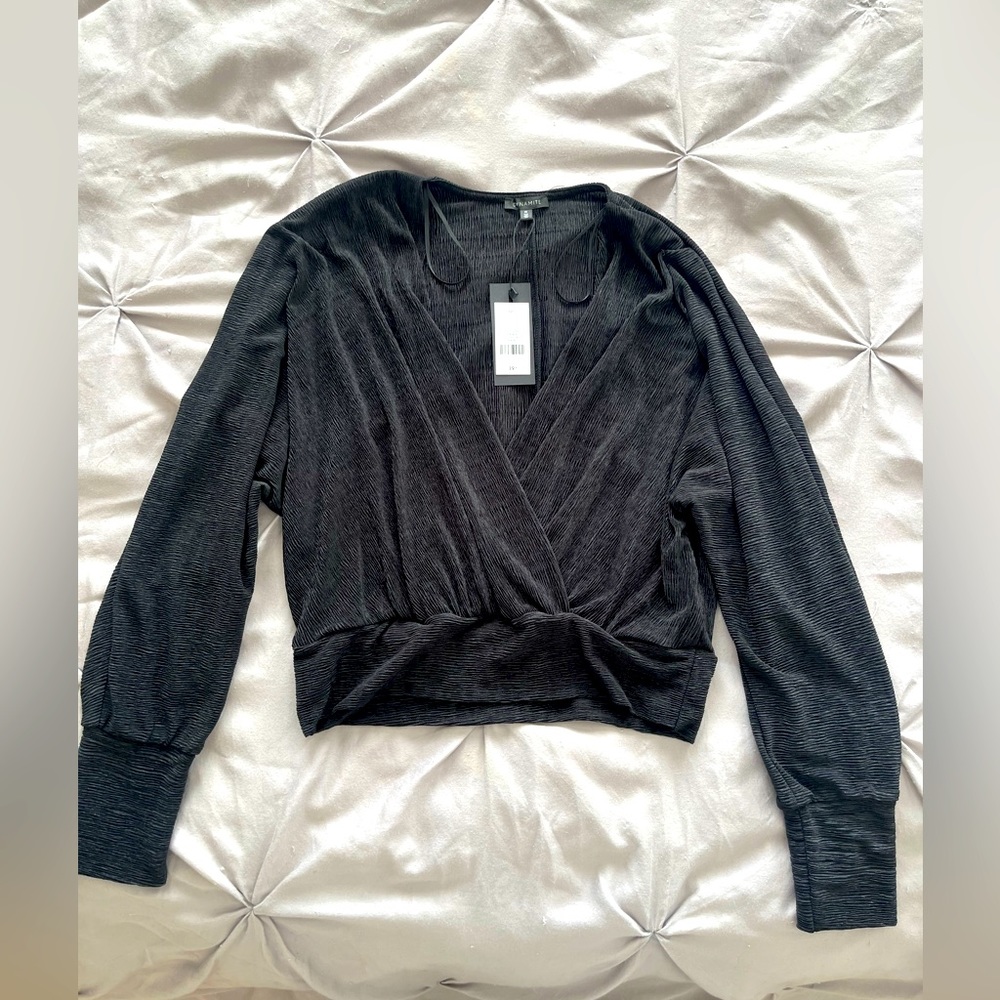 Dynamite dress shirt cropped